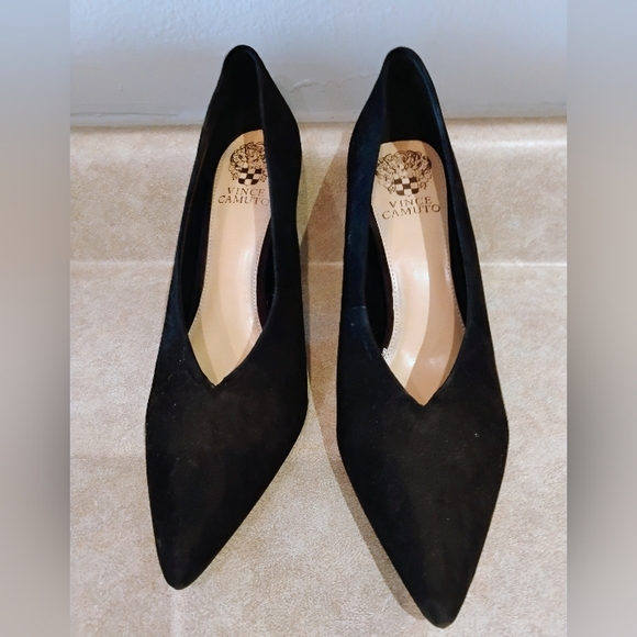 Vince Camuto True Suede Black High Heeled Shoes - Picture 1 of 5